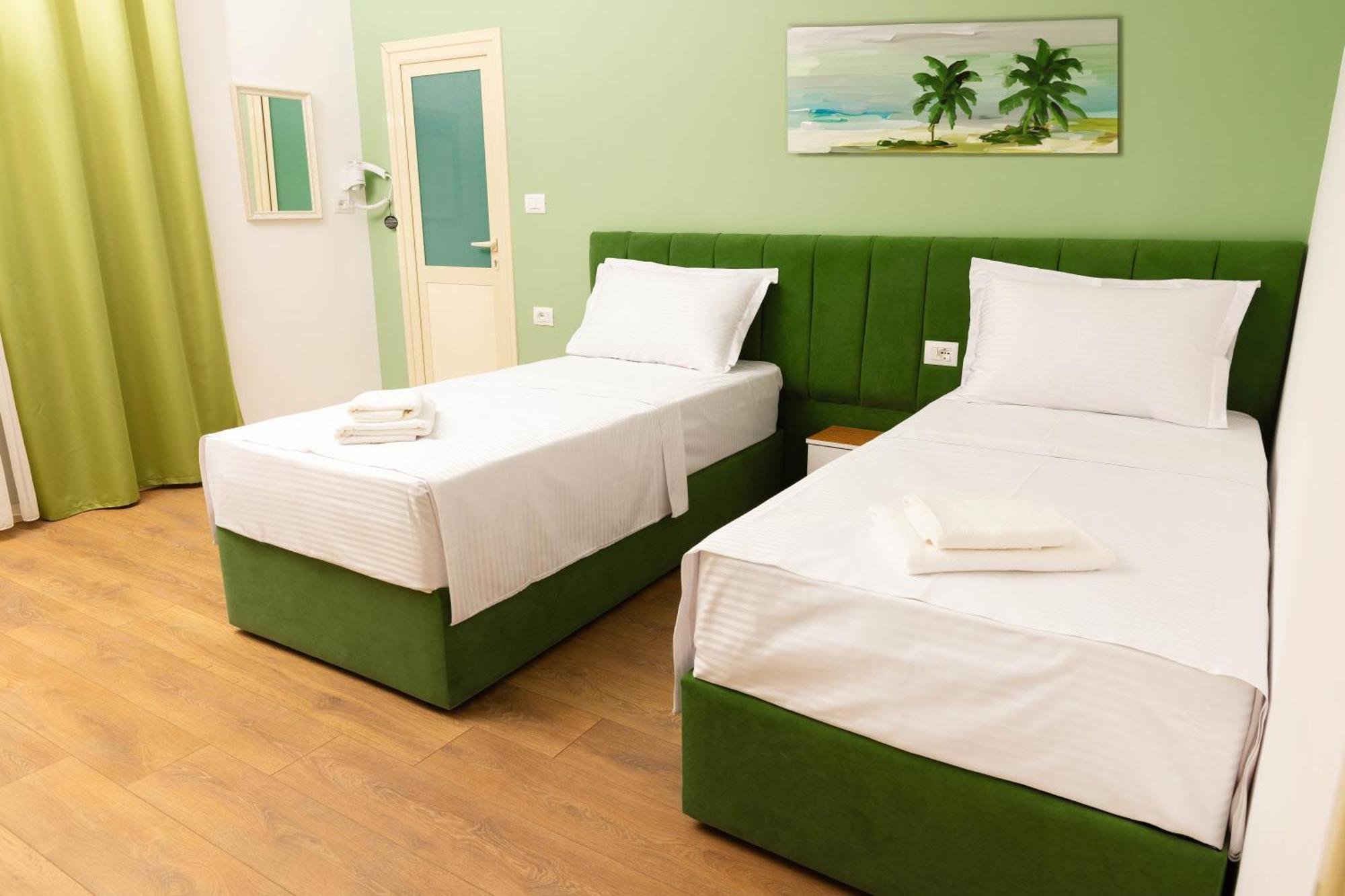 Hotel Vila Max Durrës Zewnętrze zdjęcie