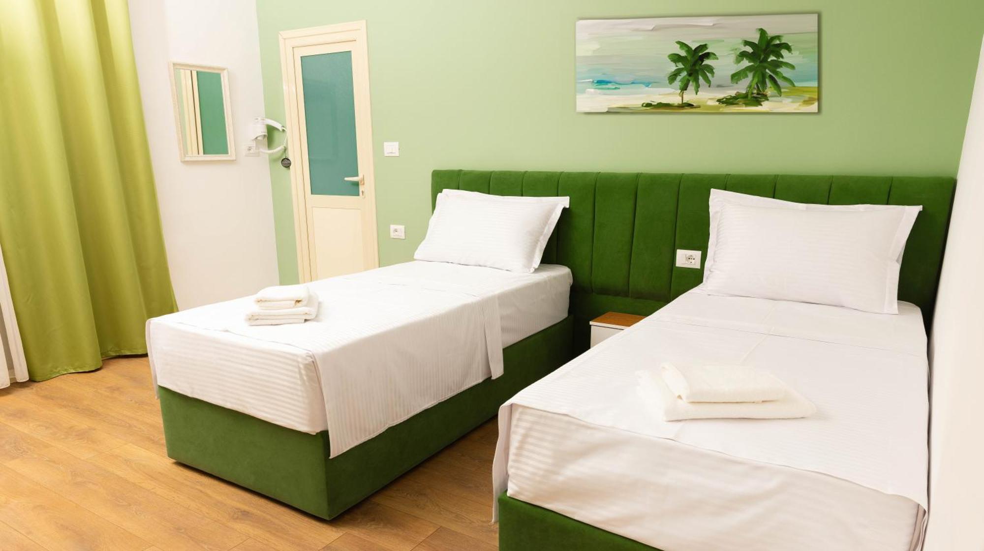 Hotel Vila Max Durrës Zewnętrze zdjęcie