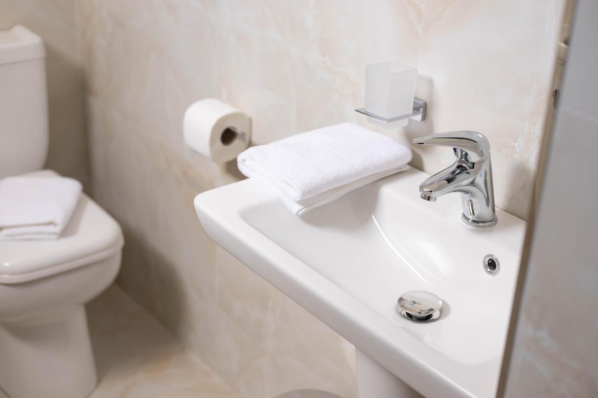 Hotel Vila Max Durrës Zewnętrze zdjęcie