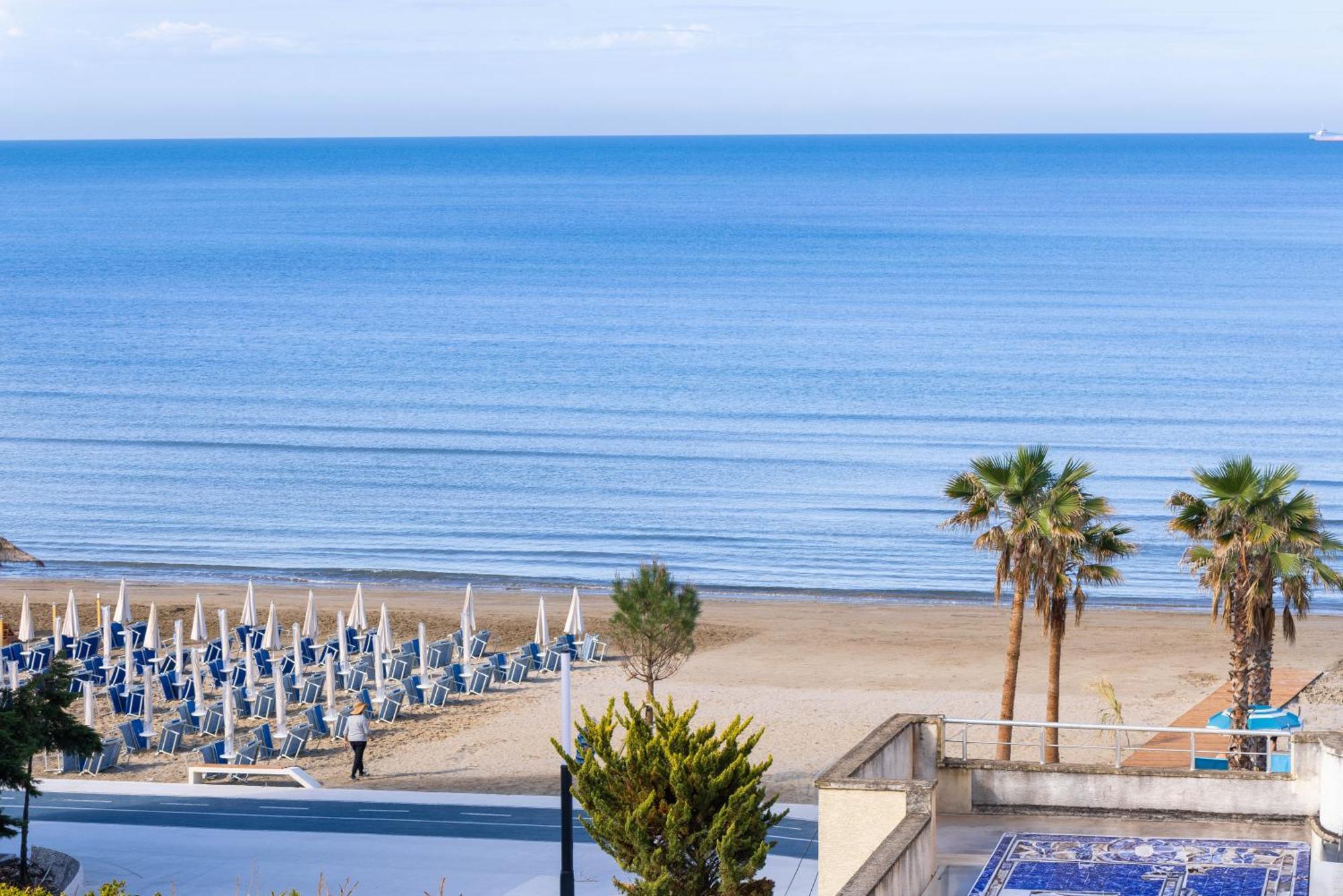 Hotel Vila Max Durrës Zewnętrze zdjęcie