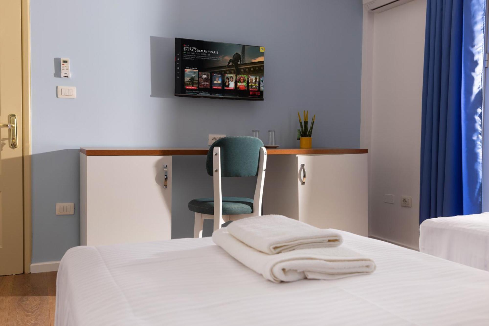 Hotel Vila Max Durrës Zewnętrze zdjęcie