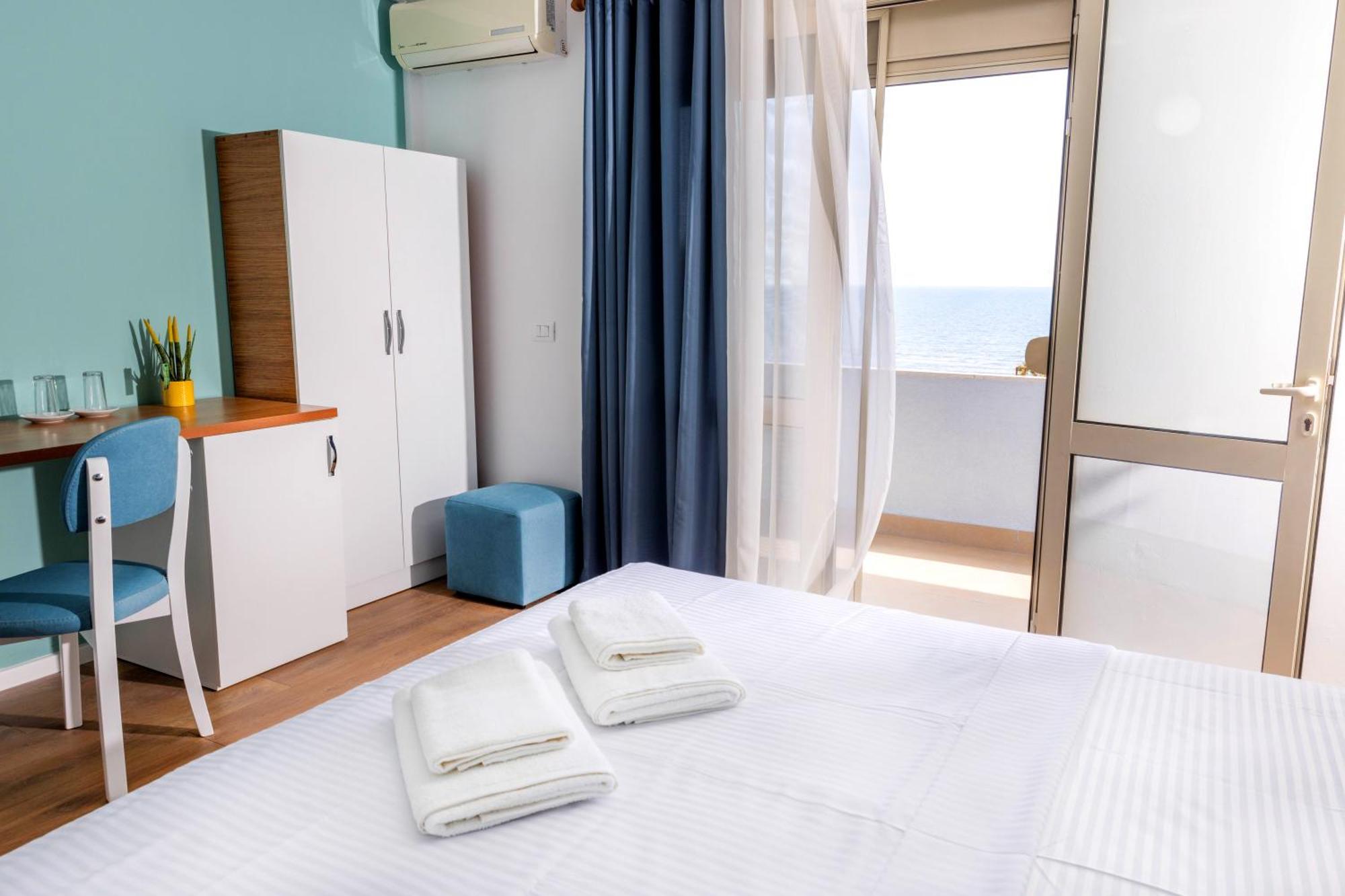 Hotel Vila Max Durrës Zewnętrze zdjęcie