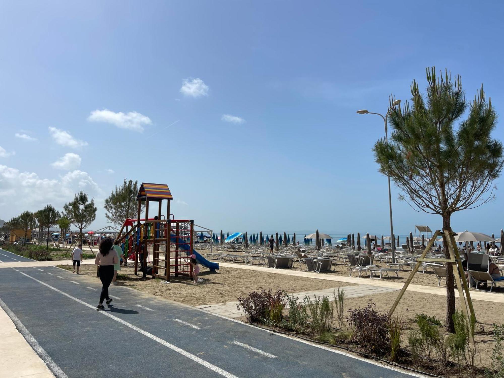 Hotel Vila Max Durrës Zewnętrze zdjęcie