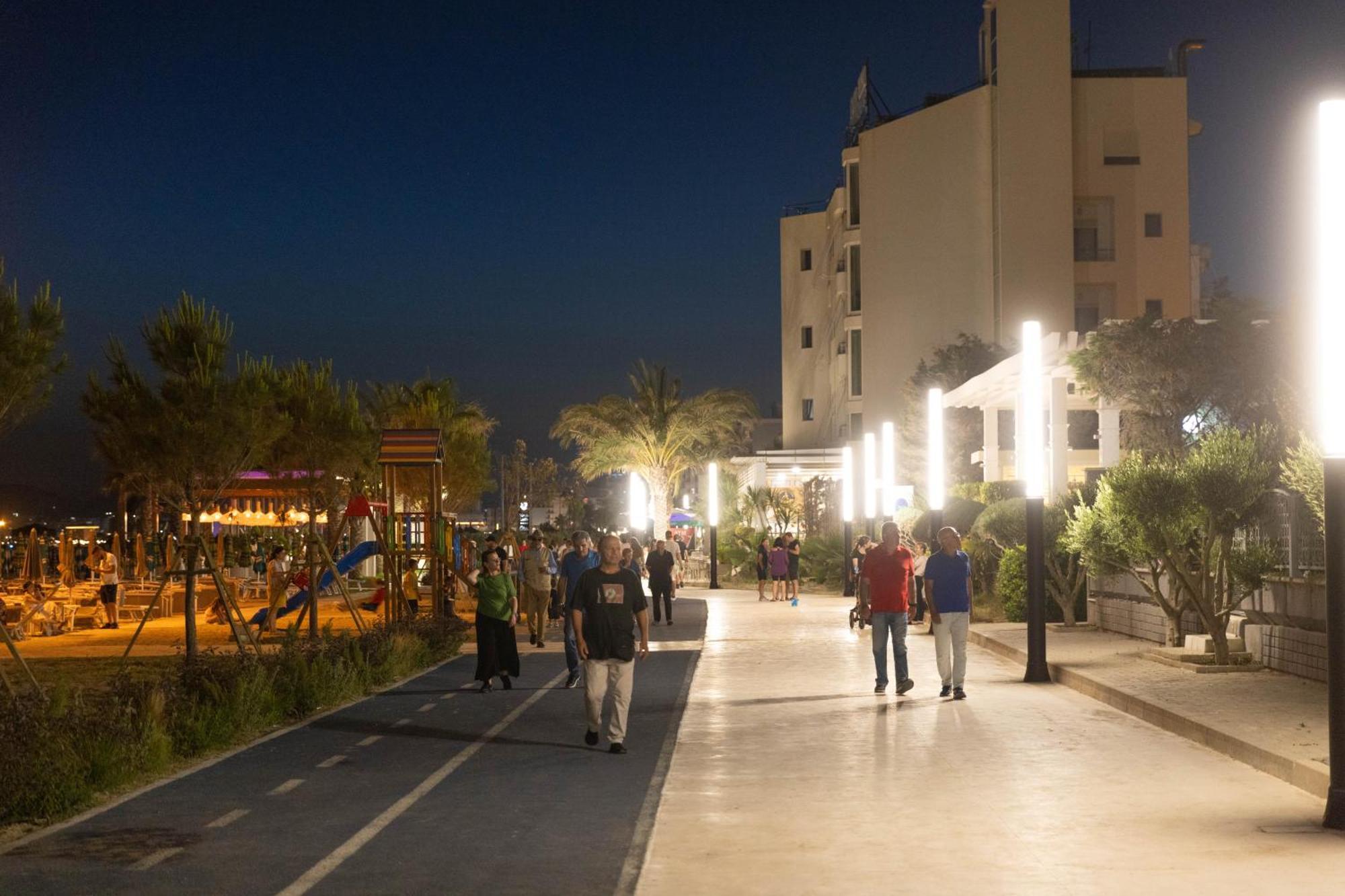 Hotel Vila Max Durrës Zewnętrze zdjęcie