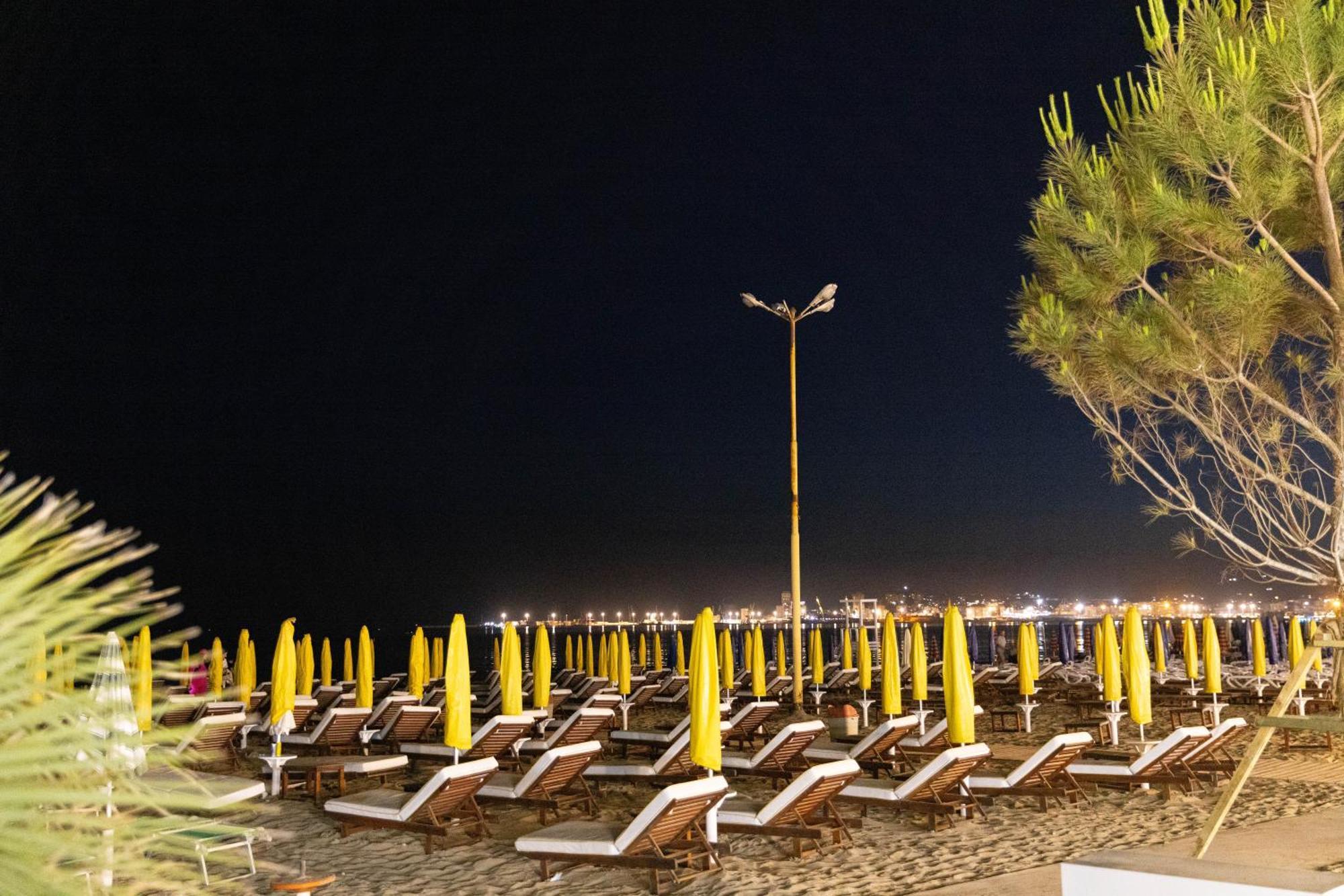 Hotel Vila Max Durrës Zewnętrze zdjęcie