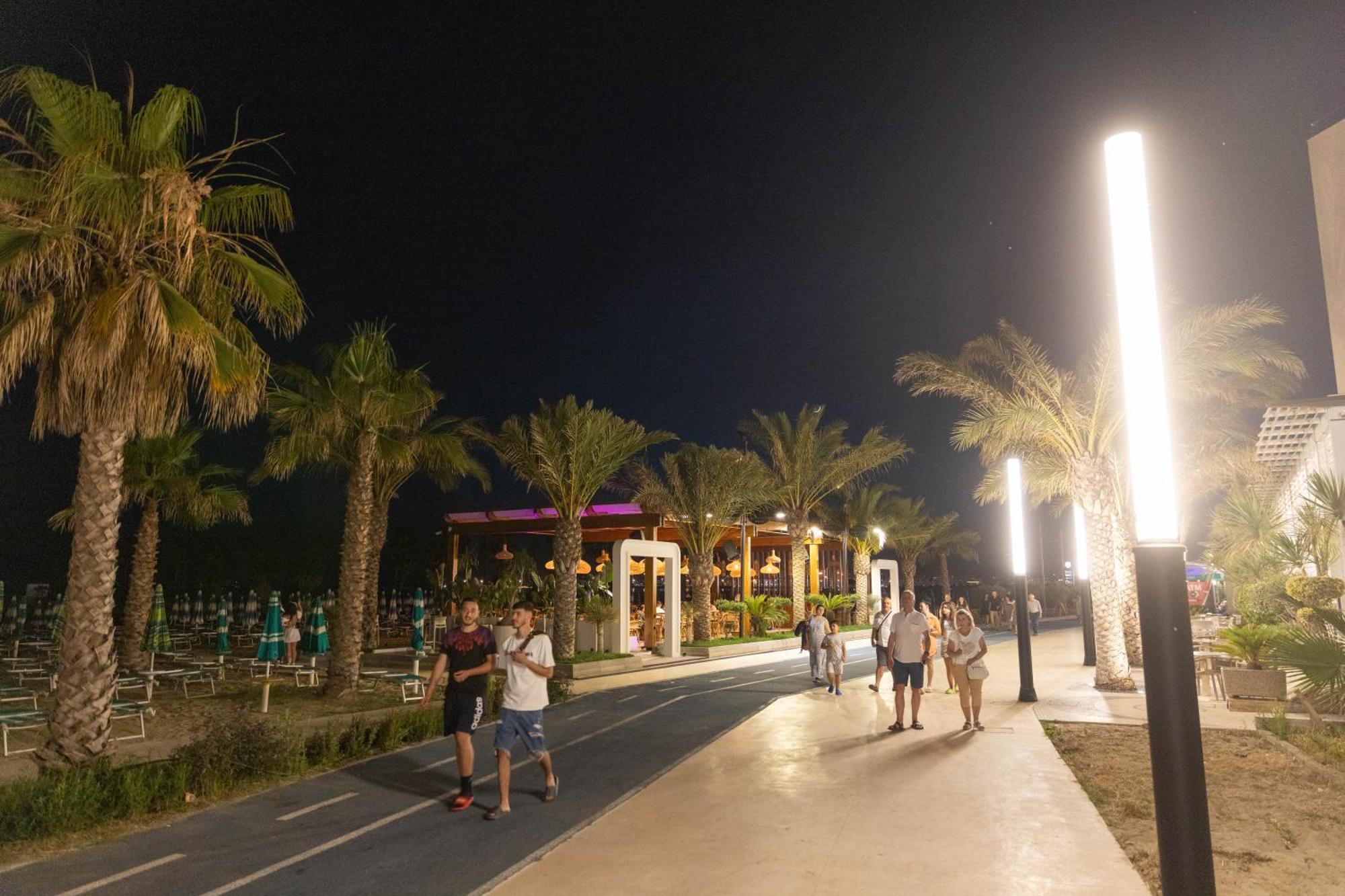Hotel Vila Max Durrës Zewnętrze zdjęcie